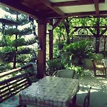 Aparthotel Antik 3*