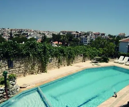Antik Aparthotel