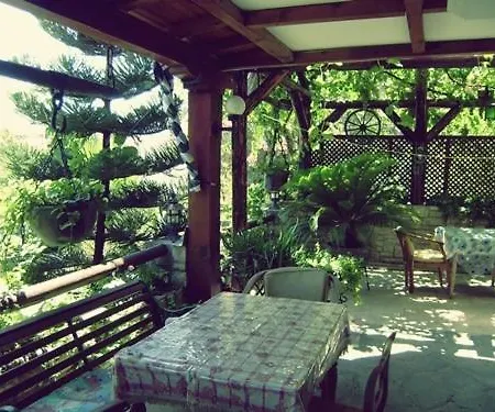 Aparthotel Antik 3*